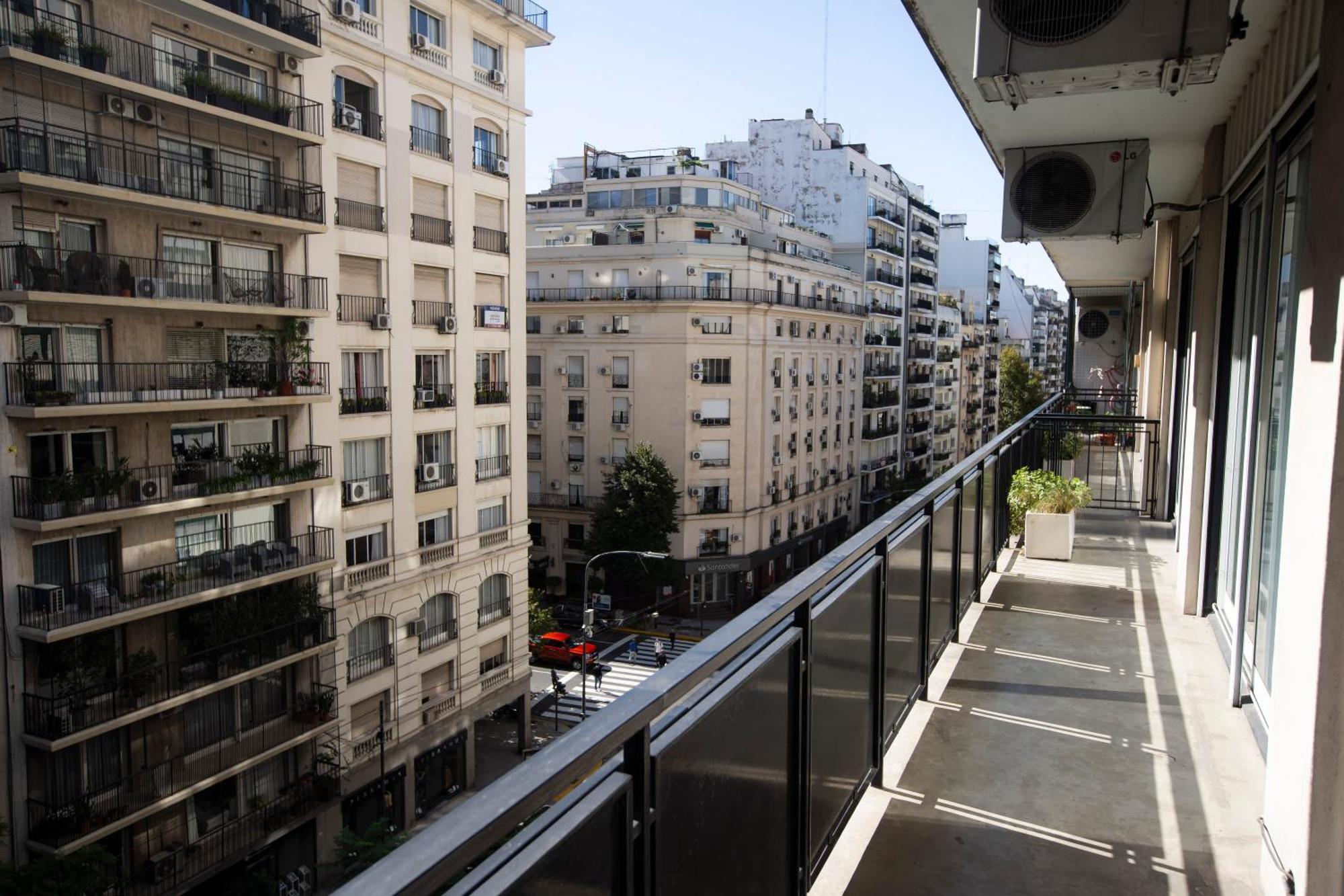 Three-Bedroom Standard Apartment,1643759573:JPEG